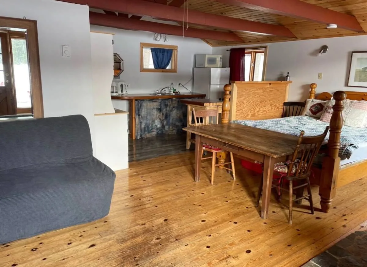 Cottage living and dining area
